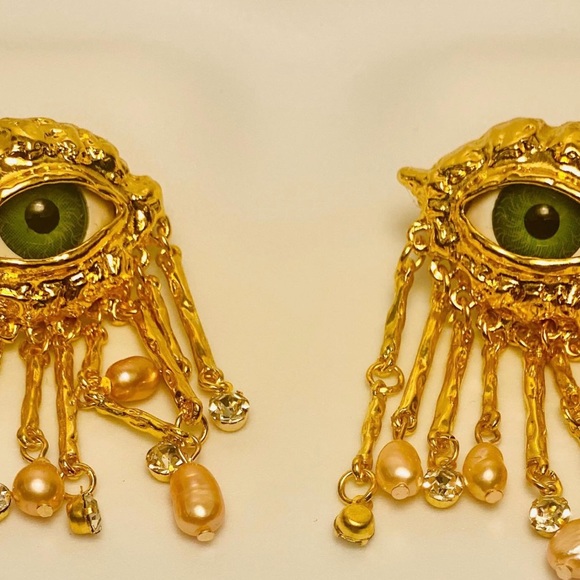 Lovers Eye Victorian Earrings, Women's Vintage Eye Earrings, Baroque-Style - Picture 6 of 13